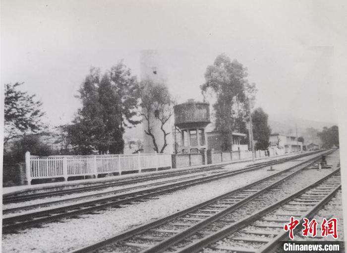 圖為1929年可保村車(chē)站黨支部舊址(資料圖)。 楊益忠供圖 攝 圖為1929年可保村車(chē)站黨支部舊址(資料圖)。 楊益忠供圖 攝