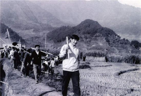 點(diǎn)擊進(jìn)入下一頁