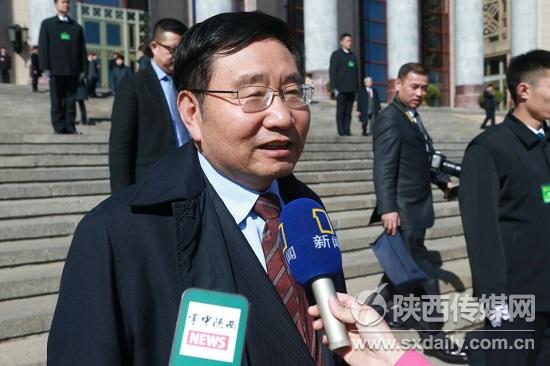 全國政協(xié)十二屆五次會議閉幕&nbsp;住陜委員話協(xié)商民主談回陜履職