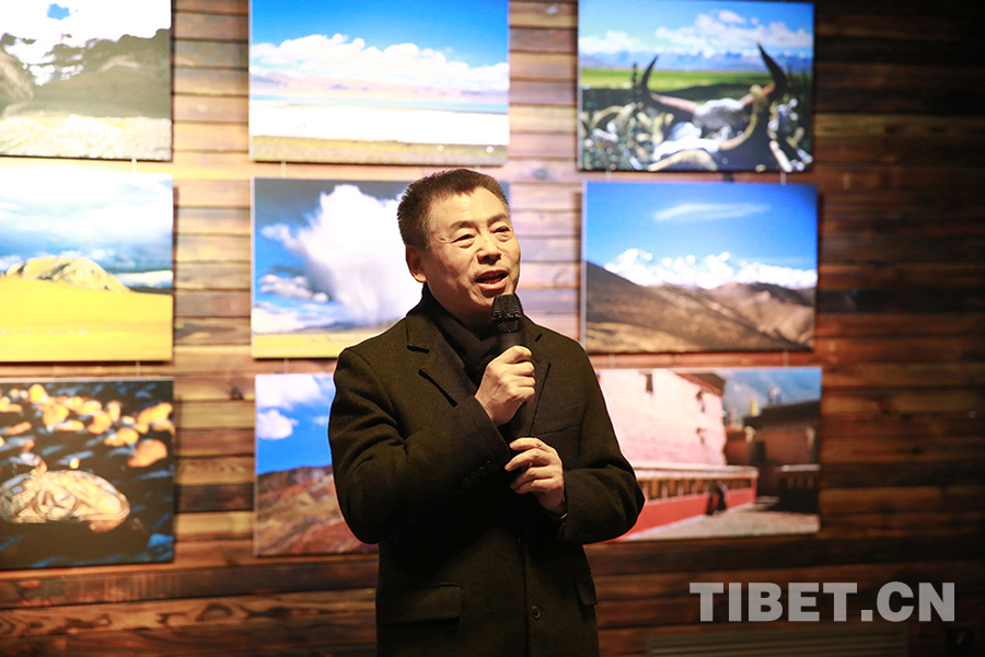 《世界屋脊秘境阿里》攝影展在京開幕