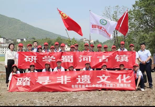 圖示, 示意圖

中度可信度描述已自動生成:ver1